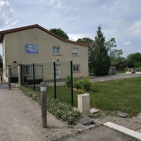 Maison Independante Avec 3 Chambres Mourmelon-le-Grand Exterior photo