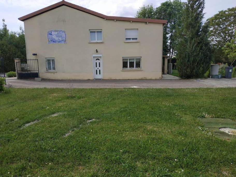 Maison Independante Avec 3 Hébergement de vacances Mourmelon-le-Grand