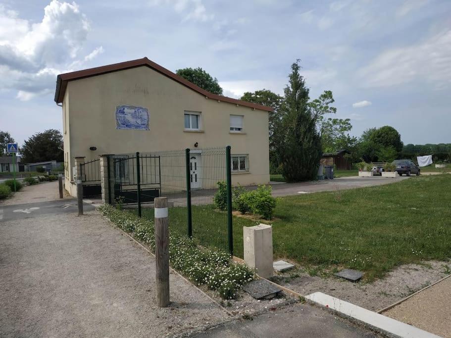 Maison Independante Avec 3 * Mourmelon-le-Grand